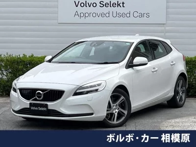 VOLVO V40 2018 с аукциона, 2000cc, пробег 44 000 км