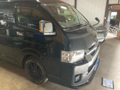 TOYOTA HIACE WAGON