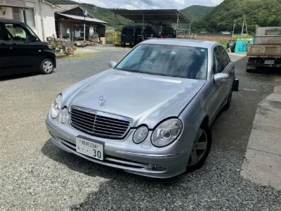 MERCEDES BENZ E CLASS