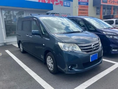 NISSAN SERENA 2011 с аукциона, 2000cc, пробег 194 000 км