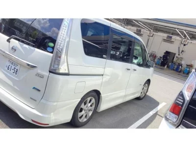 NISSAN SERENA 2013 с аукциона, 2000cc, пробег 176 000 км