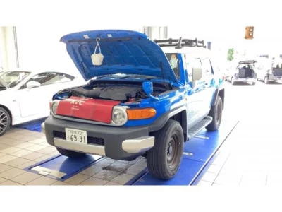 TOYOTA FJ CRUISER