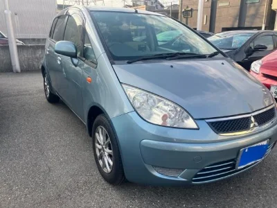 MITSUBISHI COLT