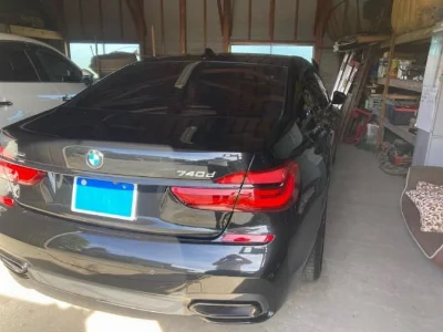 BMW 7 SERIES