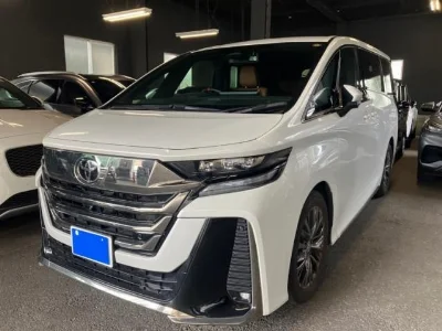 TOYOTA VELLFIRE 2024 с аукциона, 2400cc, пробег 24 000 км