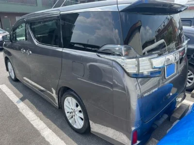TOYOTA VELLFIRE 2016 с аукциона, 2500cc, пробег 220 000 км