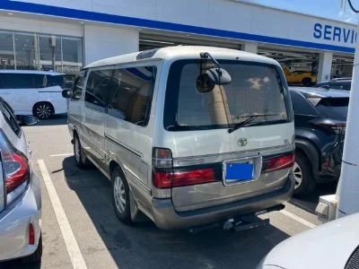 TOYOTA HIACE 1998 с аукциона, 3000cc, пробег 302 000 км