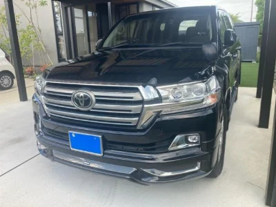 TOYOTA LAND CRUISER