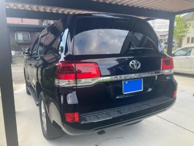TOYOTA LAND CRUISER