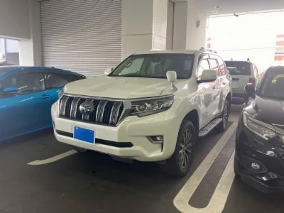 TOYOTA LAND CRUISER PRADO 2017 с аукциона, 2700cc, пробег 50 000 км