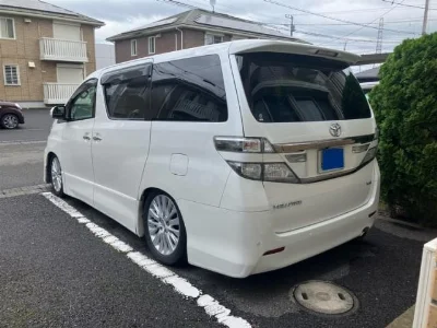 TOYOTA VELLFIRE 2014 с аукциона, 2400cc, пробег 205 000 км