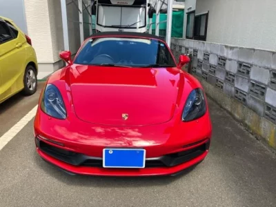 PORSCHE 718 BOXSTER