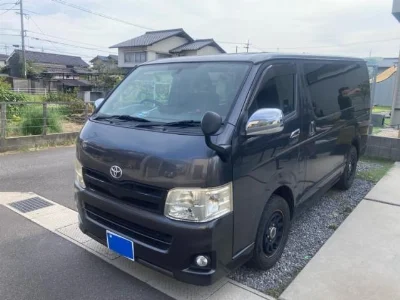 TOYOTA HIACE VAN 2010 с аукциона, 3000cc, пробег 229 000 км