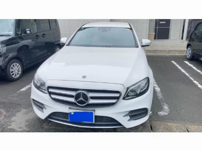 MERCEDES BENZ E CLASS