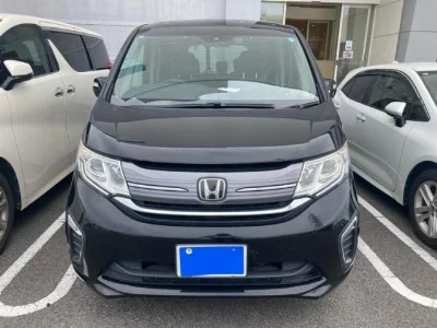 HONDA STEP WAGON 2018 с аукциона, 1500cc, пробег 84 000 км