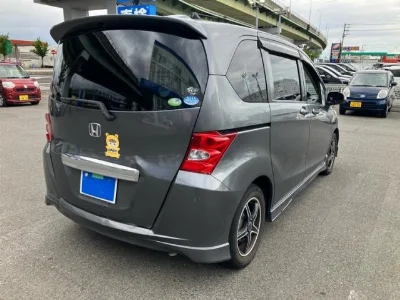 HONDA FREED 2009 с аукциона, 1500cc, пробег 123 000 км