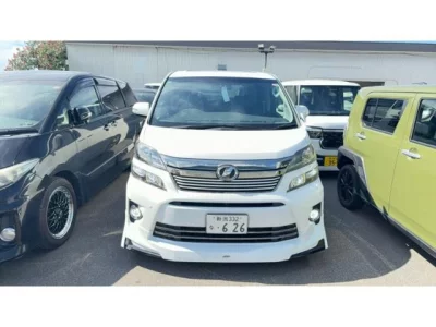 TOYOTA VELLFIRE 2014 с аукциона, 2400cc, пробег 171 000 км