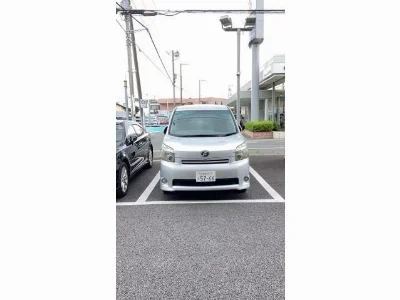 TOYOTA VOXY 2007 с аукциона, 2000cc, пробег 116 000 км