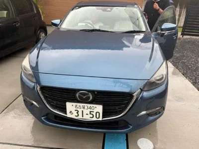 MAZDA AXELA