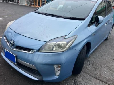 TOYOTA PRIUS PHV