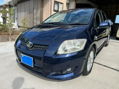 TOYOTA AURIS