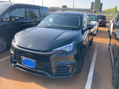 LEXUS LBX 2025 с аукциона, 1600cc, пробег 4 000 км