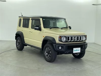 SUZUKI JIMNY NOMADE