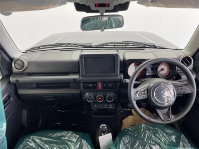 SUZUKI JIMNY NOMADE