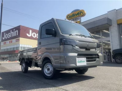 NISSAN CLIPPER TRUCK
