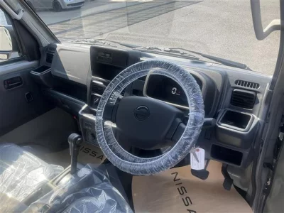 NISSAN CLIPPER TRUCK