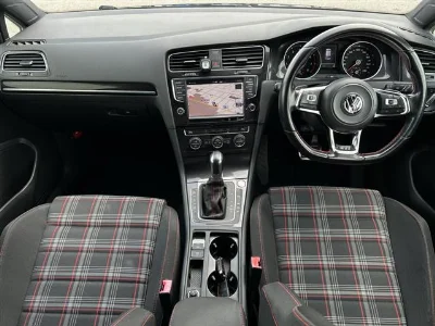 VOLKSWAGEN GOLF  GTI