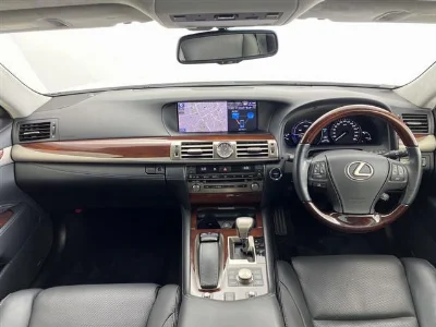 LEXUS LS 2014 с аукциона, 5000cc, пробег 45 000 км