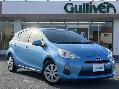 TOYOTA AQUA 2012 с аукциона, 1500cc, пробег 184 000 км