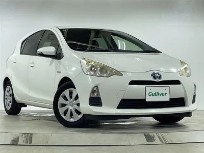 TOYOTA AQUA 2012 с аукциона, 1500cc, пробег 29 000 км