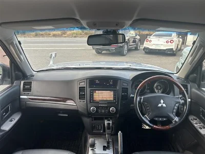 MITSUBISHI PAJERO 2010 с аукциона, 3200cc, пробег 117 000 км