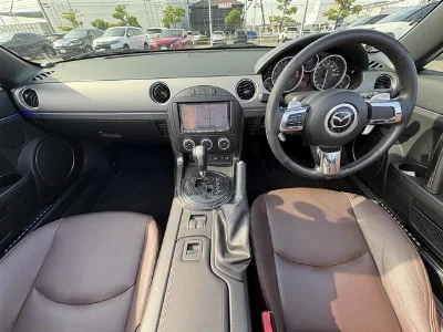 MAZDA ROADSTER
