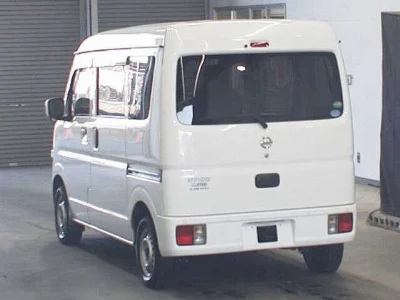 NISSAN CLIPPER VAN