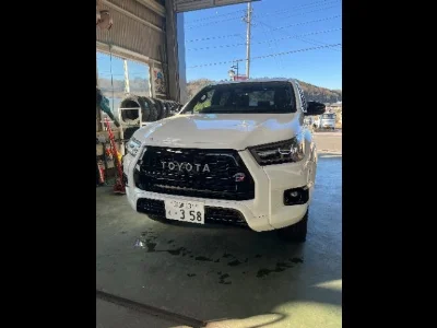 TOYOTA HILUX 2023 с аукциона, 2400cc, пробег 11 000 км