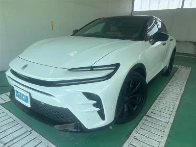 TOYOTA CROWN SPORT