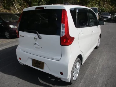 NISSAN DAYZ 2017 с аукциона, 660cc, пробег 66 000 км
