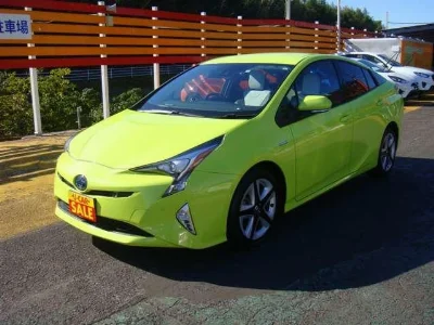 TOYOTA PRIUS 2016 с аукциона, 1800cc, пробег 67 000 км