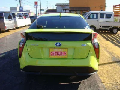 TOYOTA PRIUS 2016 с аукциона, 1800cc, пробег 67 000 км