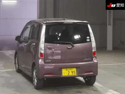 DAIHATSU MOVE с аукциона, 660cc, пробег 80 000 км
