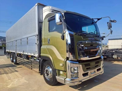 ISUZU GIGA
