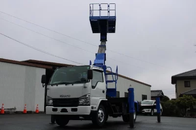 ISUZU ELF