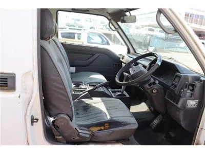 MITSUBISHI DELICA TRUCK