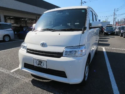 TOYOTA TOWN ACE VAN