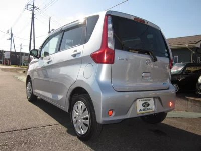 NISSAN DAYZ 2015 с аукциона, 660cc, пробег 74 000 км