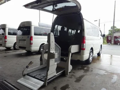 TOYOTA HIACE VAN  с аукциона, 2800cc, пробег 83 000 км
