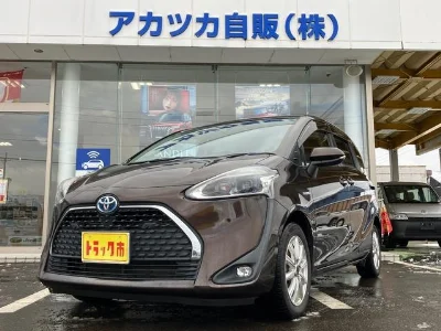 TOYOTA SIENTA с аукциона, 1500cc, пробег 69 000 км